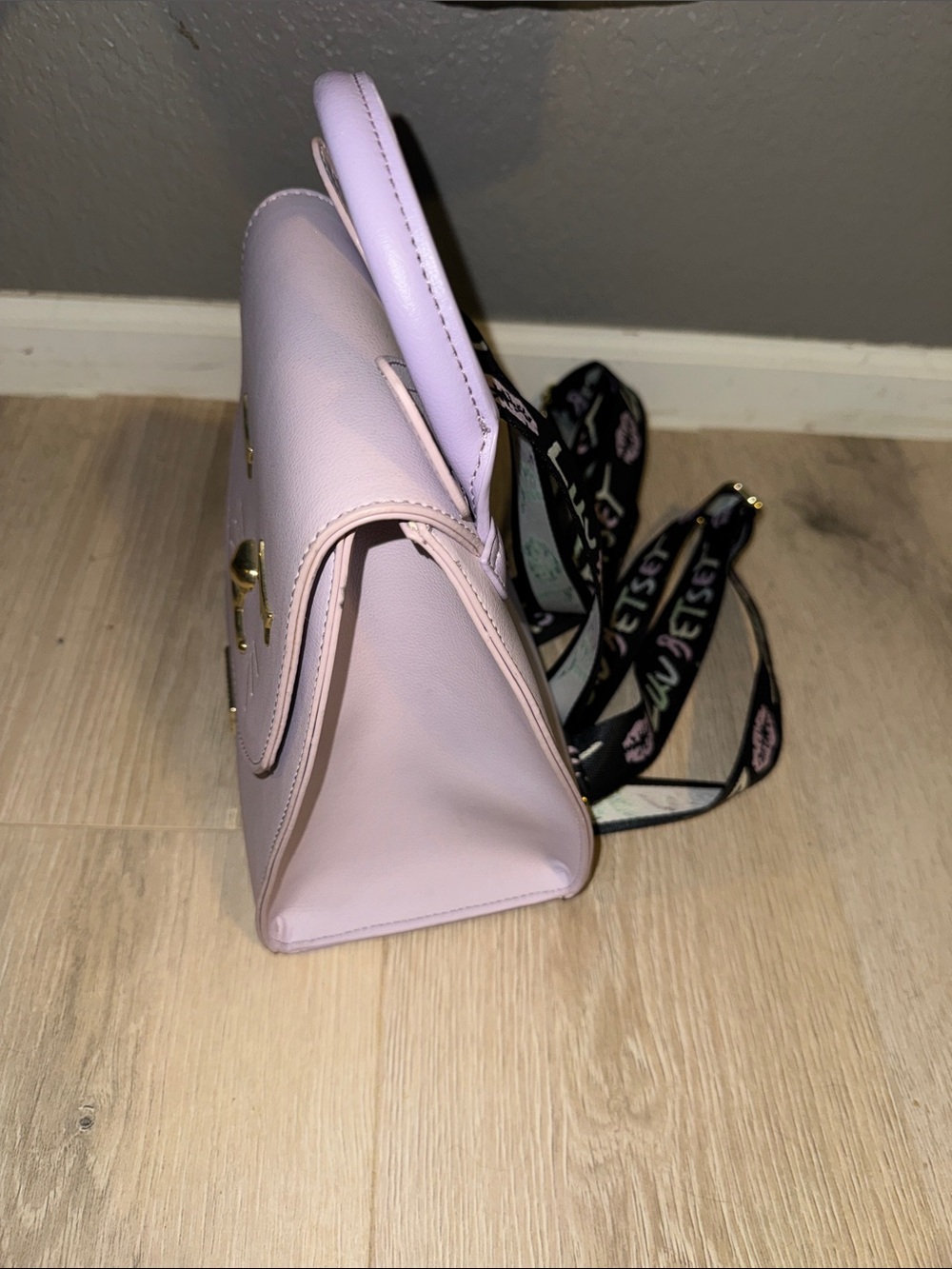 Betsey Johnson Light Pink Cat Face Top-Handle Mini Bag - Picture 2 of 3